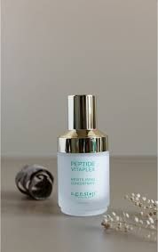 Нежный обновляющий концентрат для сверхчувствительной кожи Peptide Vitaplex Concentrate A.G.E STOP 50 мл age-003 фото