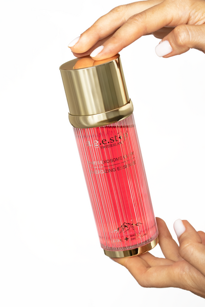 Есенція на основі екзосом для пружності та енергії шкіри Swiss Exosome Glow Energizing Essence A.G.E. STOP 120 мл age-010 фото